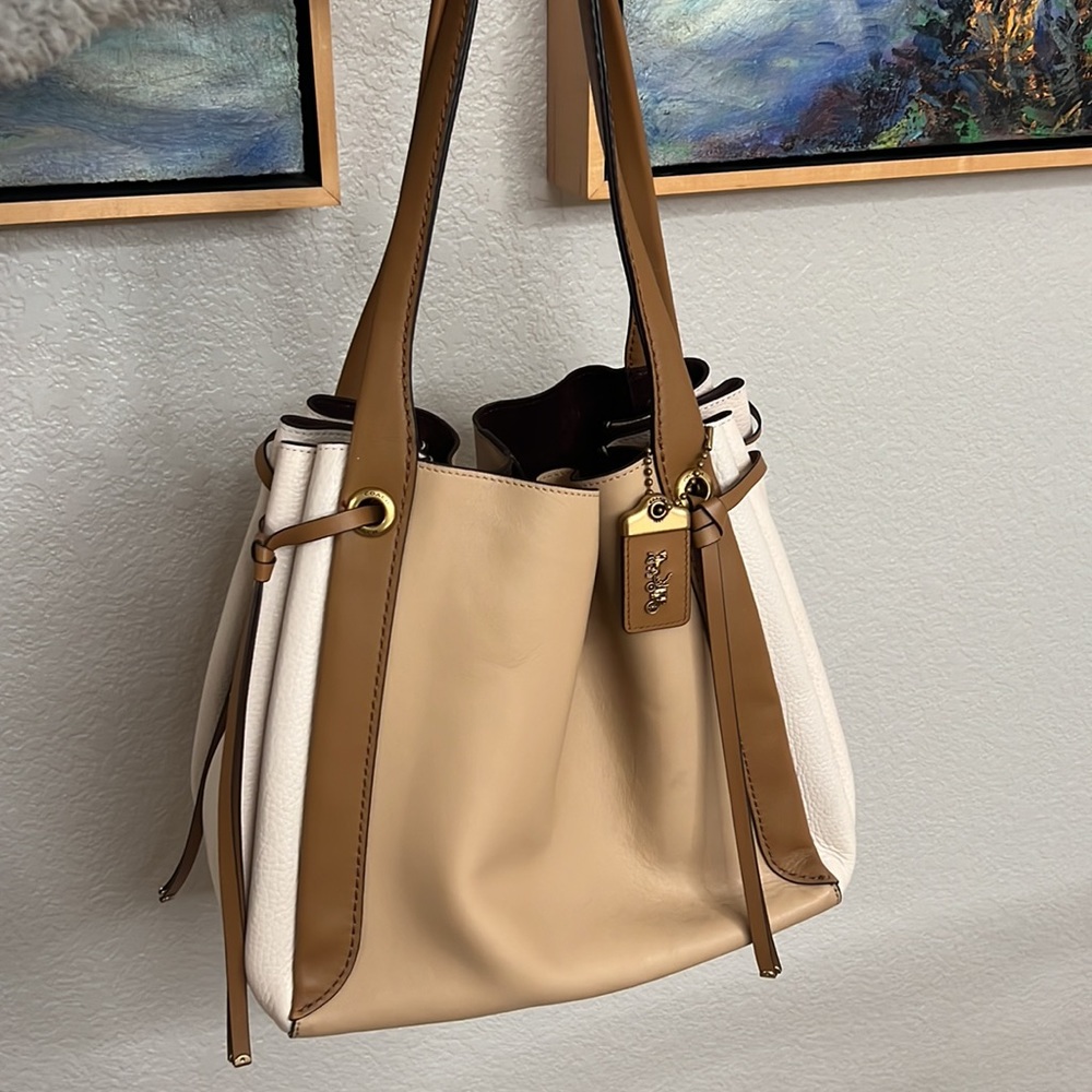 Coach 1941 Harmony Bag Tan Creamy White colorblock purple suede interior - Picture 2 of 16